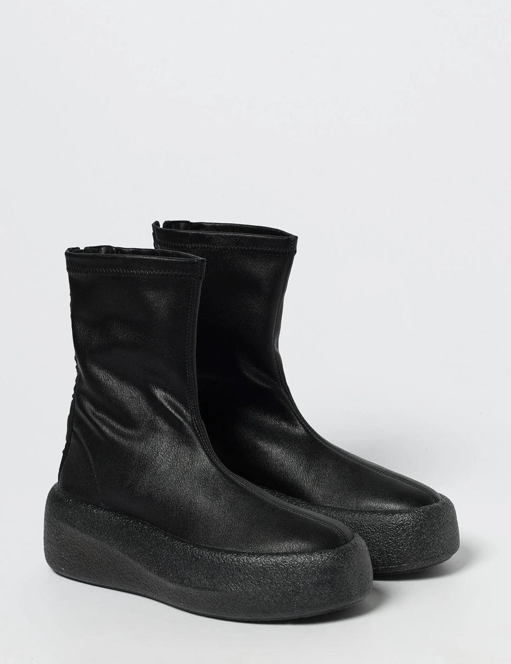 Stivaletti con zeppa neri