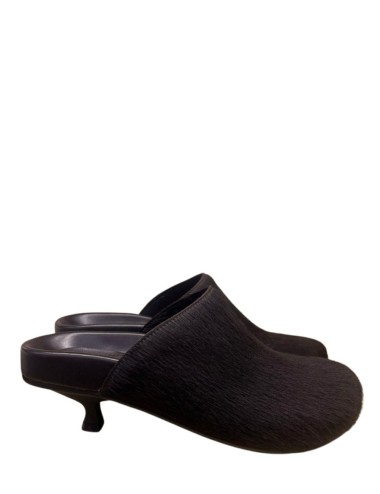 Scarpa con tacco in cavallino marrone