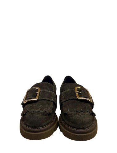 Mocassino scamosciato con fibbia testa di moro