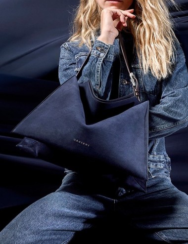 Borsa Trinity Peach Midi a spalla in suede e cuoio blu