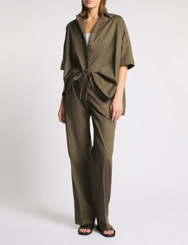 Comfort Fit Shirt in Stretch Poplin green