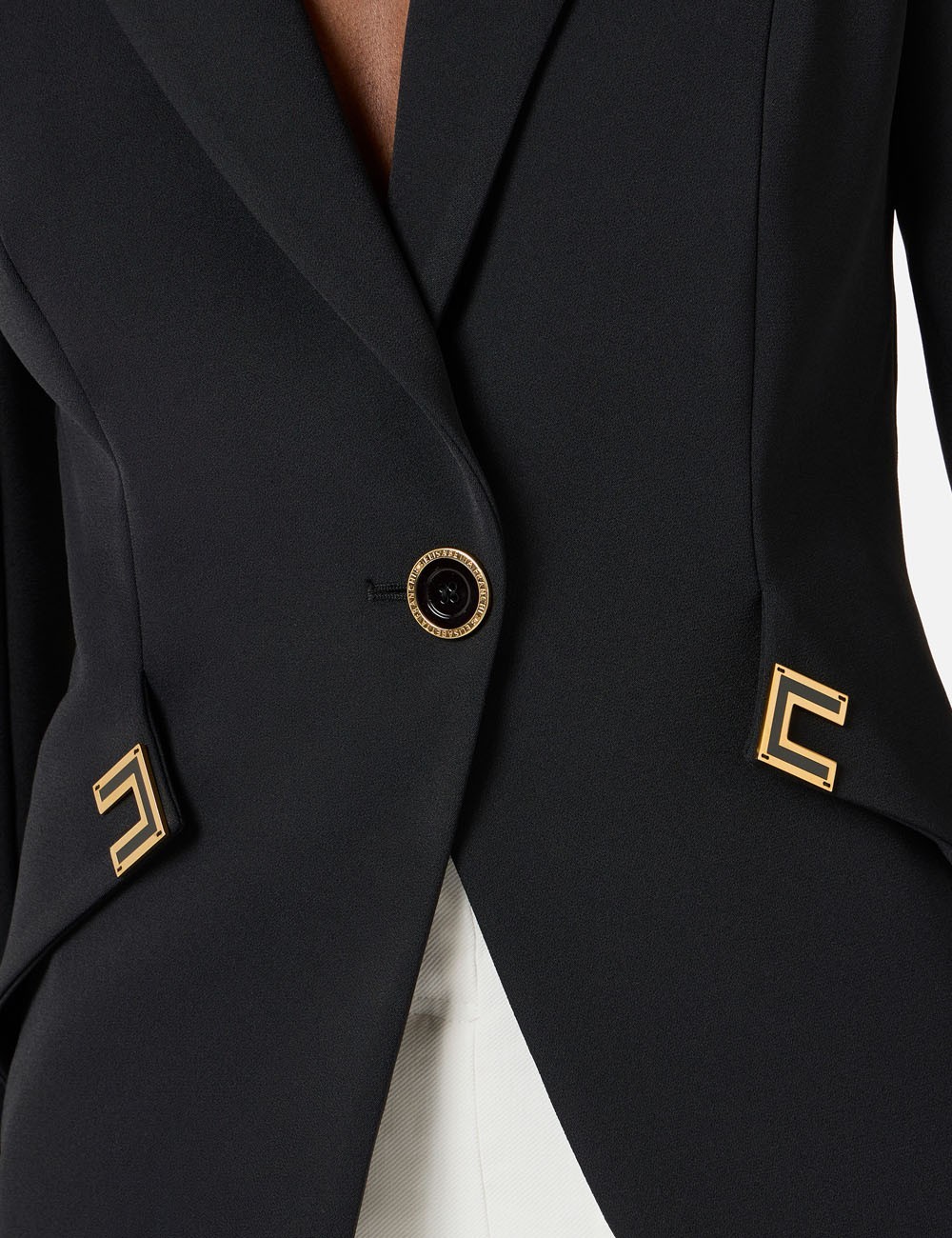 Giacca in doppio crêpe stretch con dettagli logo nero