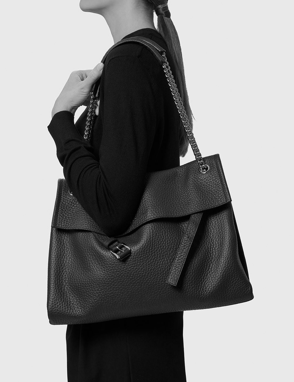 Borsa Venus Soft Midi a spalla in pelle martellata bianca