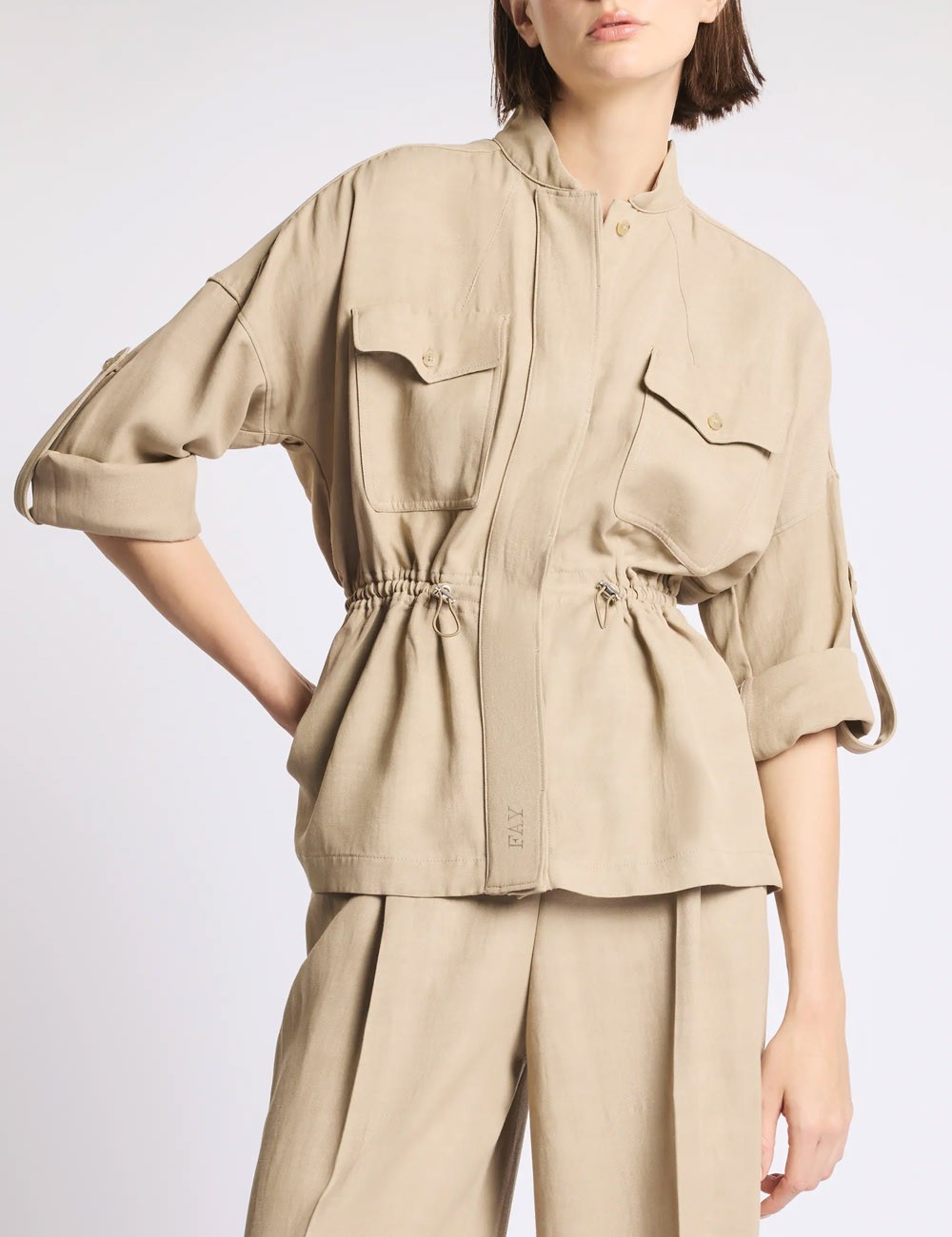 Overshirt in Viscosa e Lino Délavé beige
