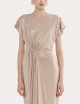 Abito lungo con balze in jersey elasticizzato metallizzato nude