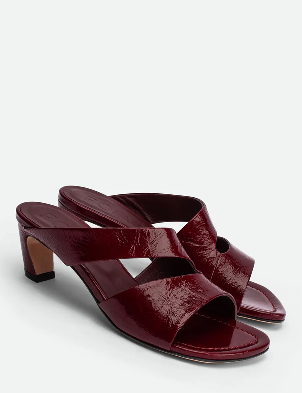 Mules Nala in vernice rubino