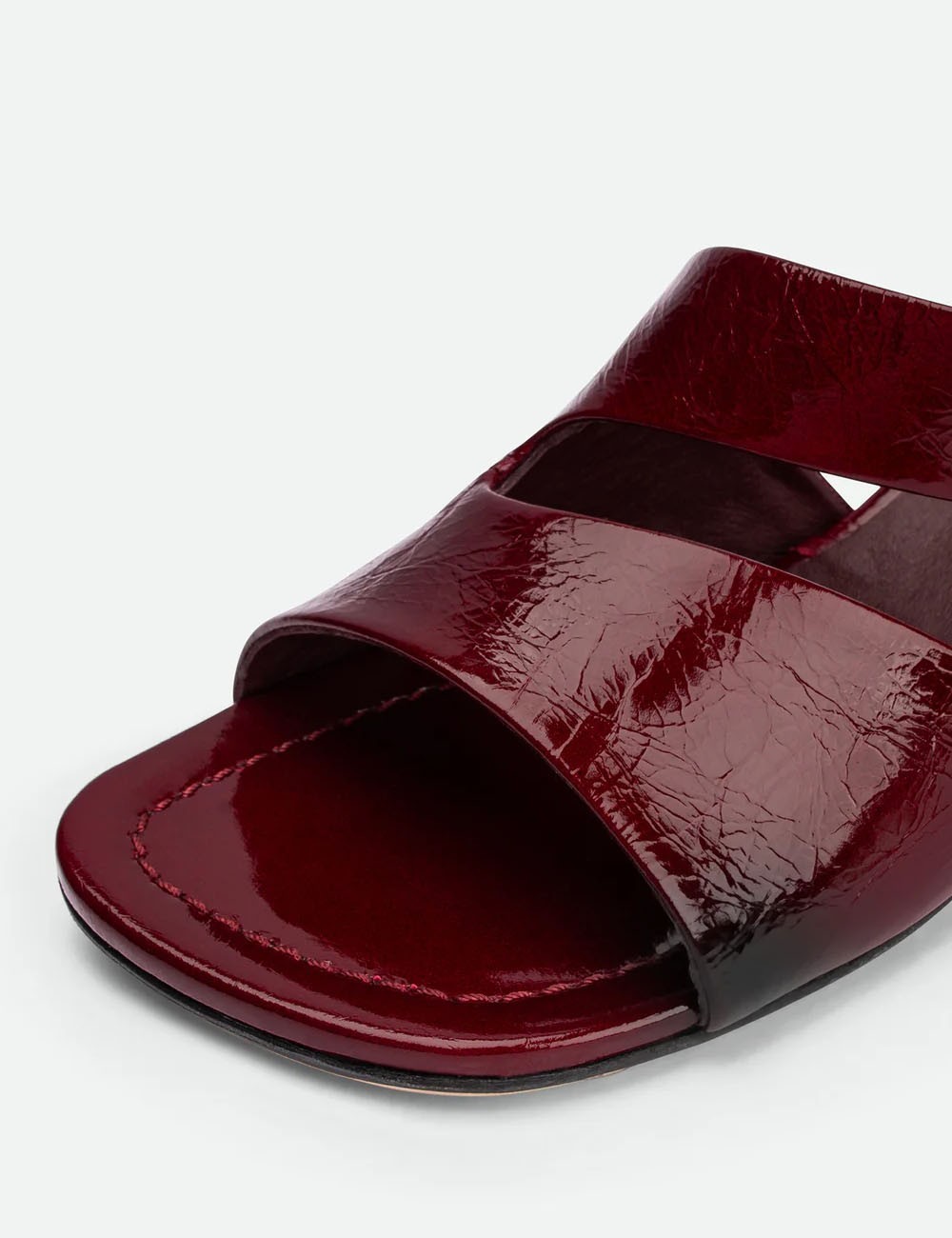 Nala Mules patent leather black Cherry
