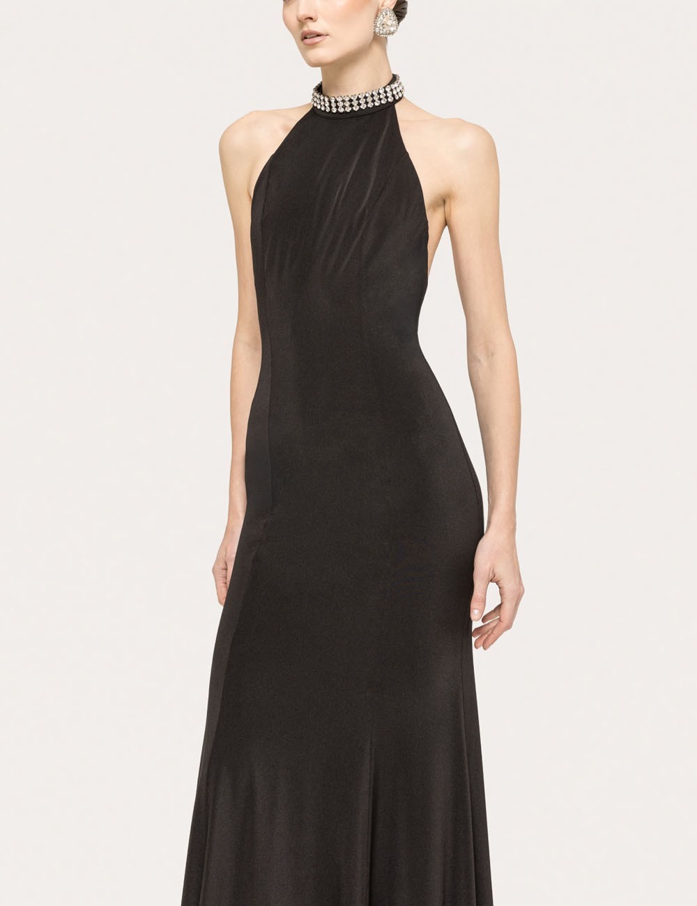 Backless maxi dress black