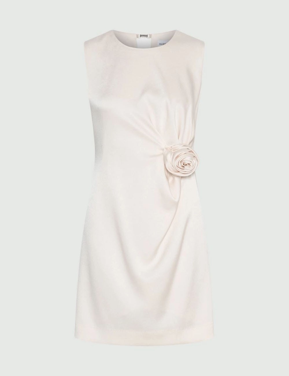 Sleeveless satin dress powder