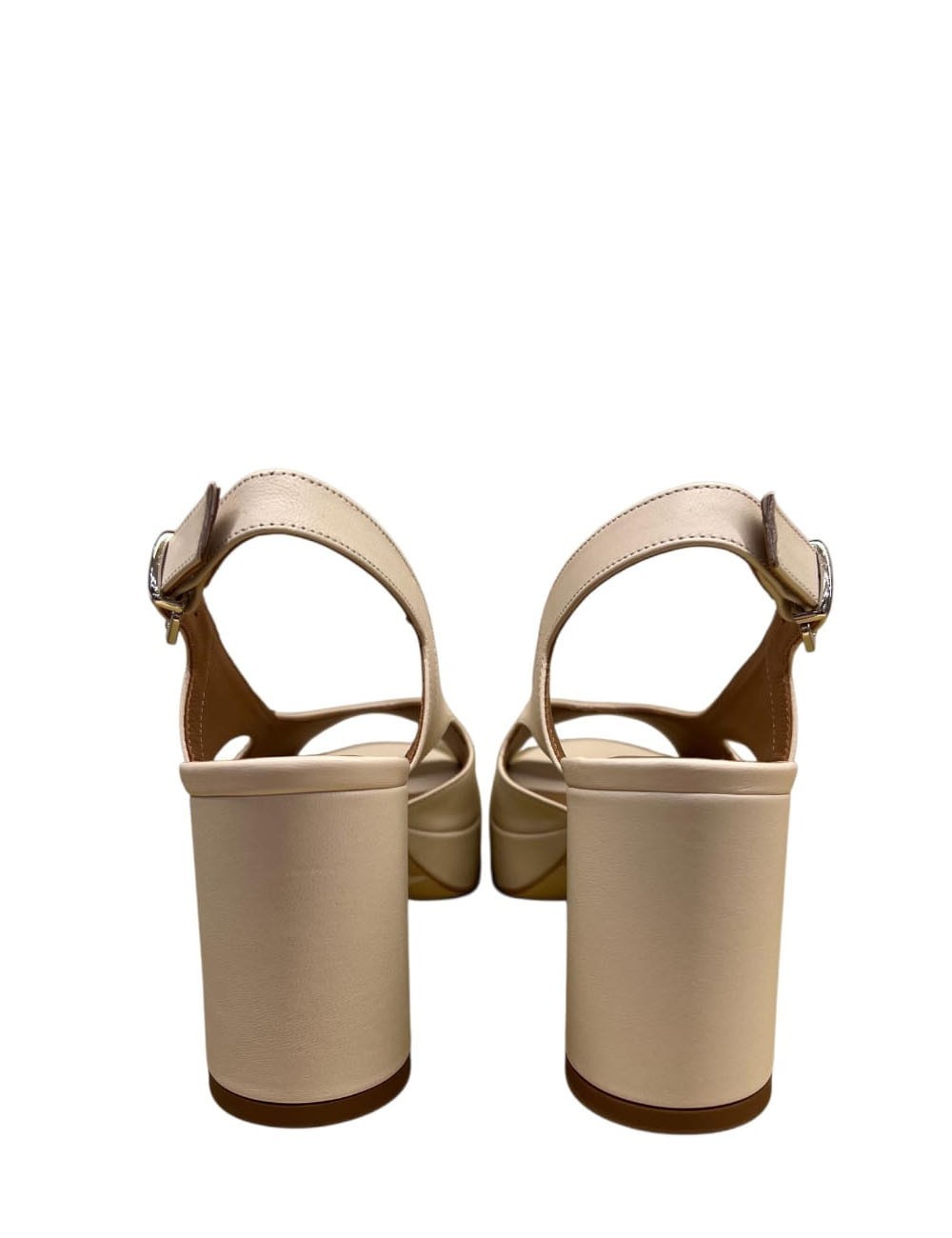 Sandalo con plateau in pelle beige