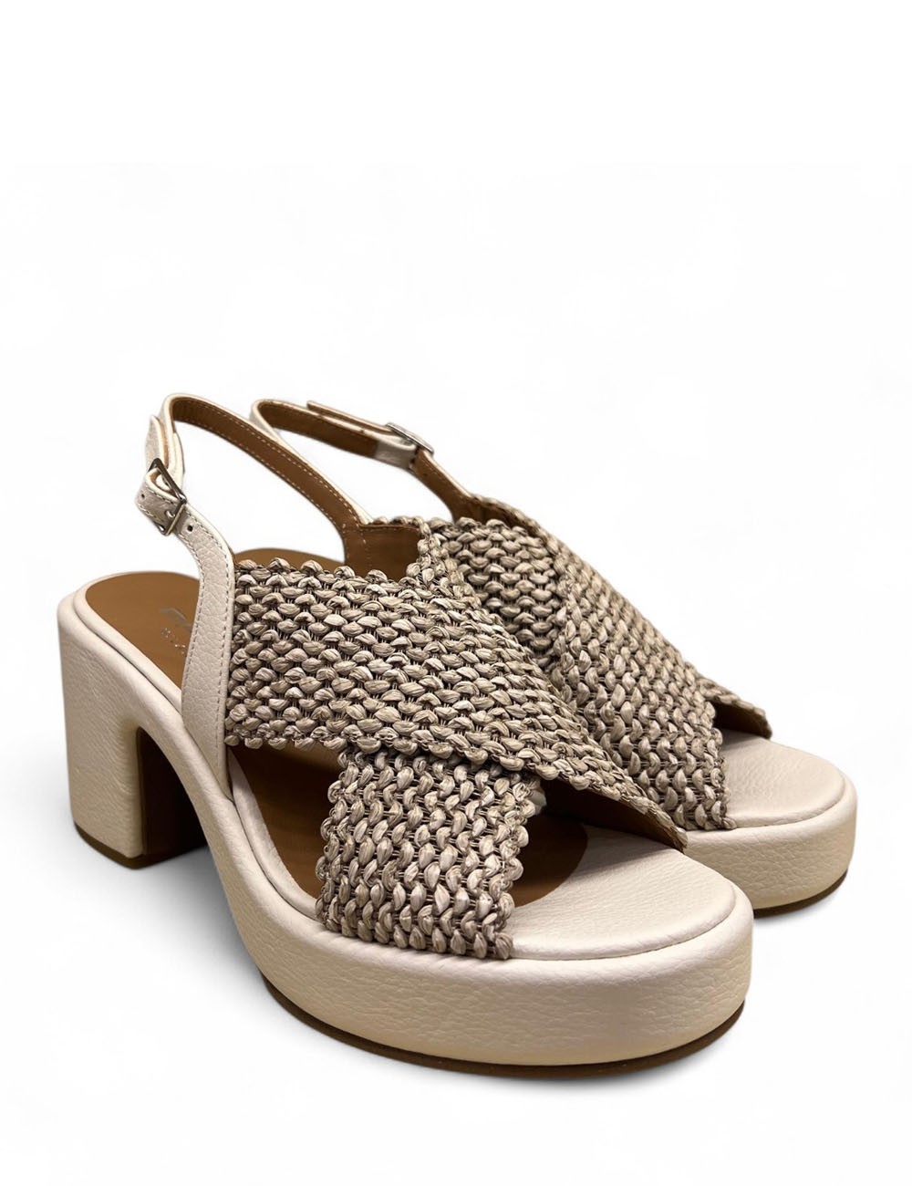 Sandalo con plateau a fasce incrociate corda bianco