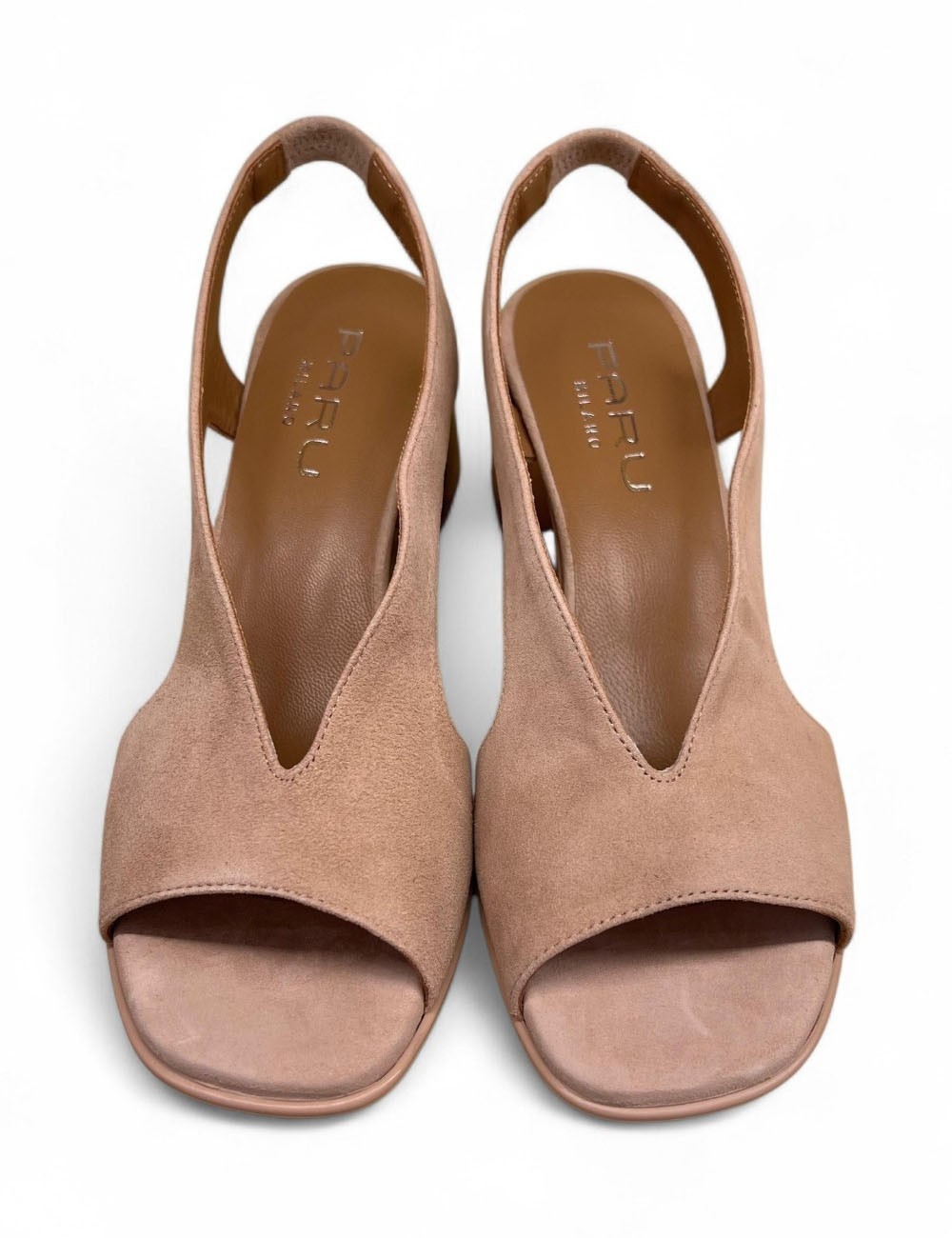 Sandalo slingback scamosciato nocciola