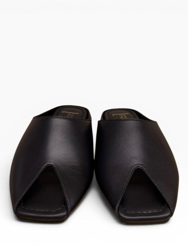 Ciabatta spuntata in pelle black