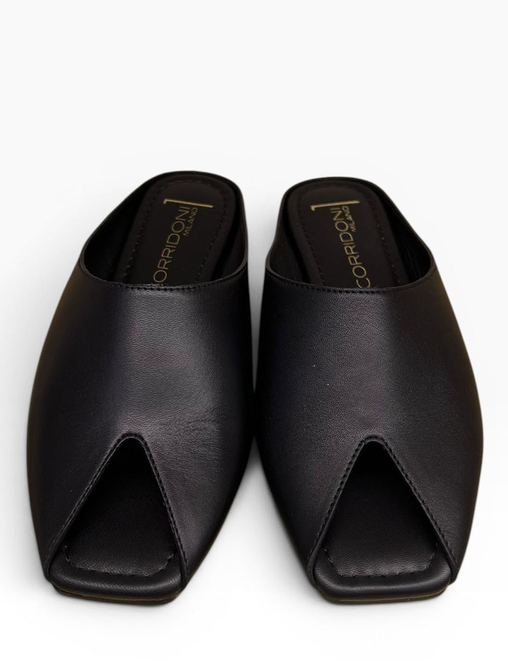 Ciabatta spuntata in pelle black
