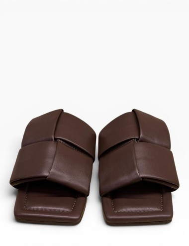 Ciabatta con fascia intrecciata in pelle chocolate