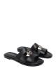 Sandalo a fasce con logo oro in pelle nero