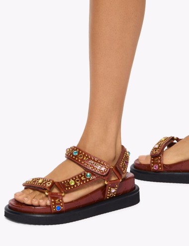 Sandalo basso ORSON in pelle con applicazione marrone