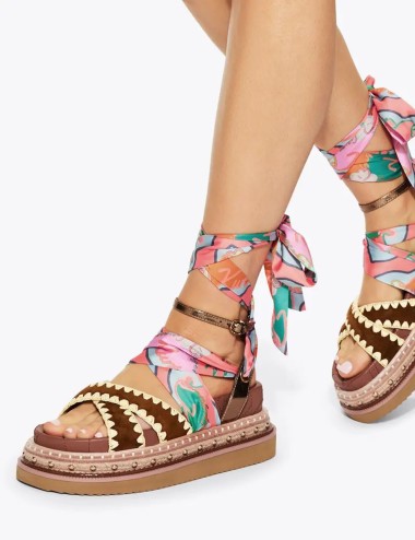 Sandalo basso ORSON in suede con foulard marrone