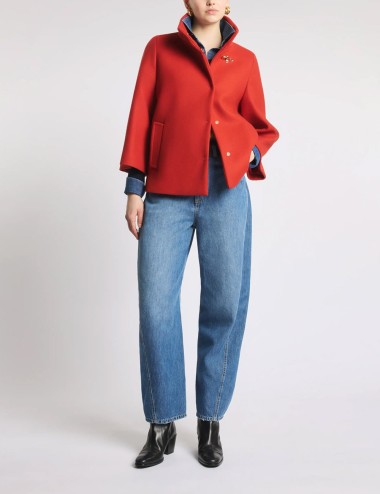 Cape in wool and cashmere fabric red