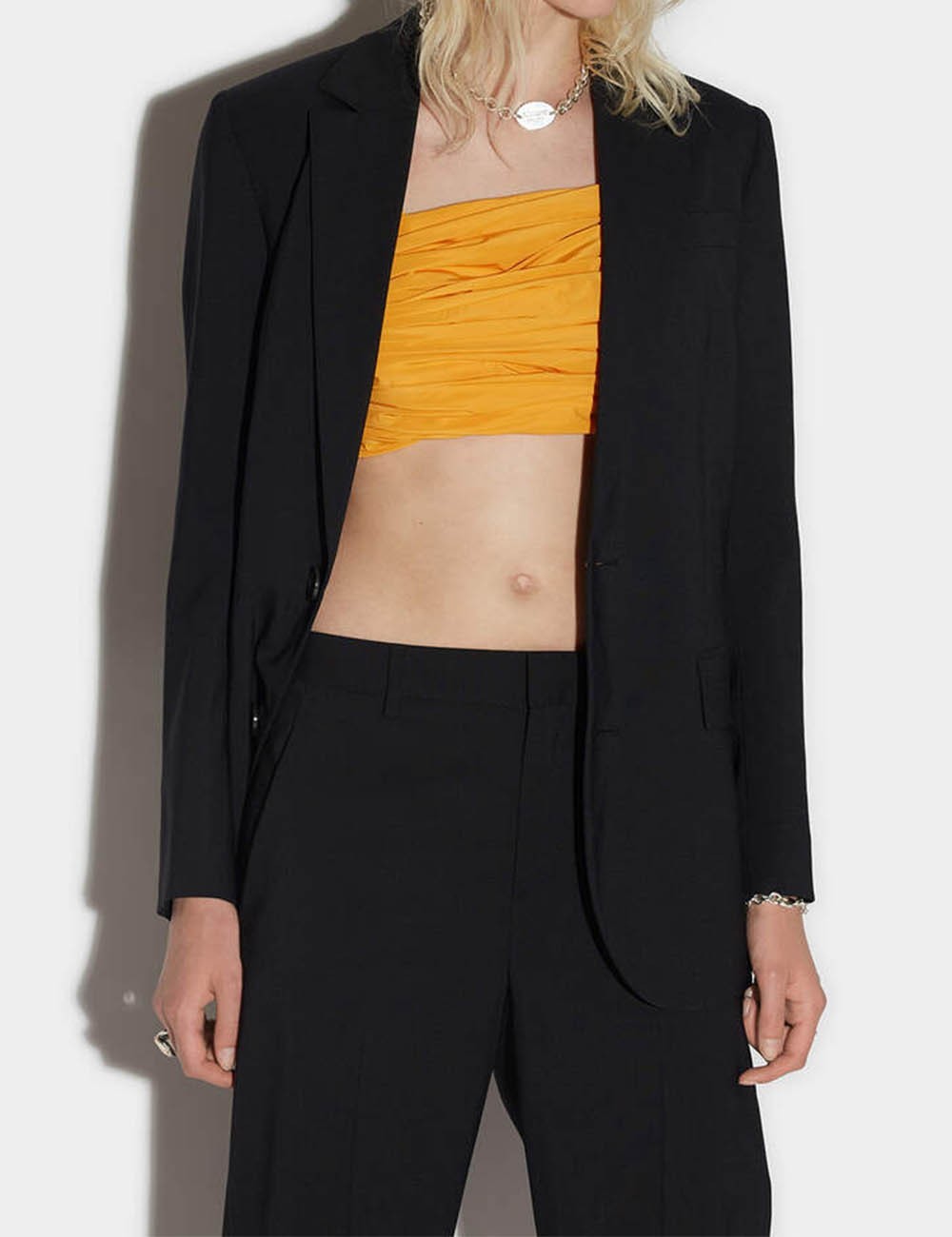 Manhattan Slouch Suit Black