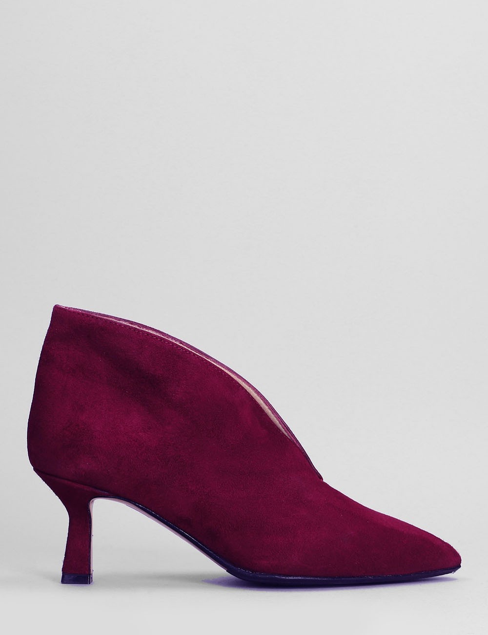 BORDEAUX SUEDE ANKLE BOOTS