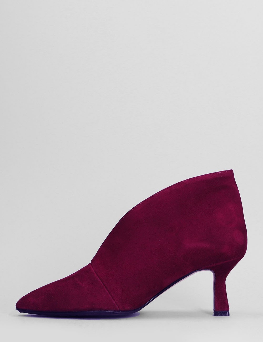 BORDEAUX SUEDE ANKLE BOOTS