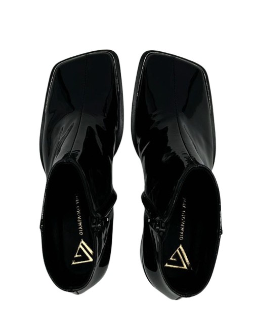 Tronchetto in vernice nero