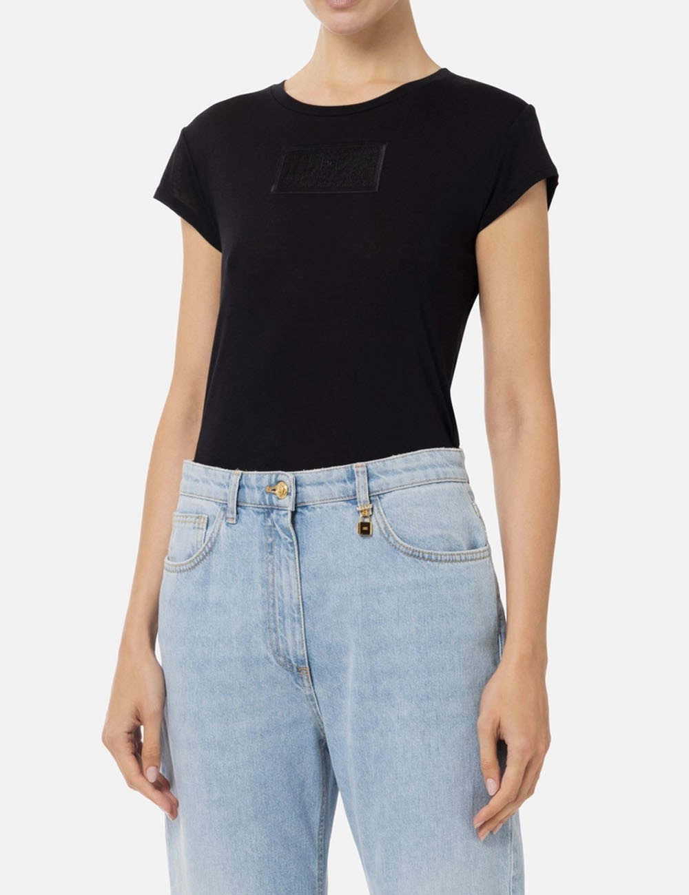 T-shirt in jersey con ricamo nero