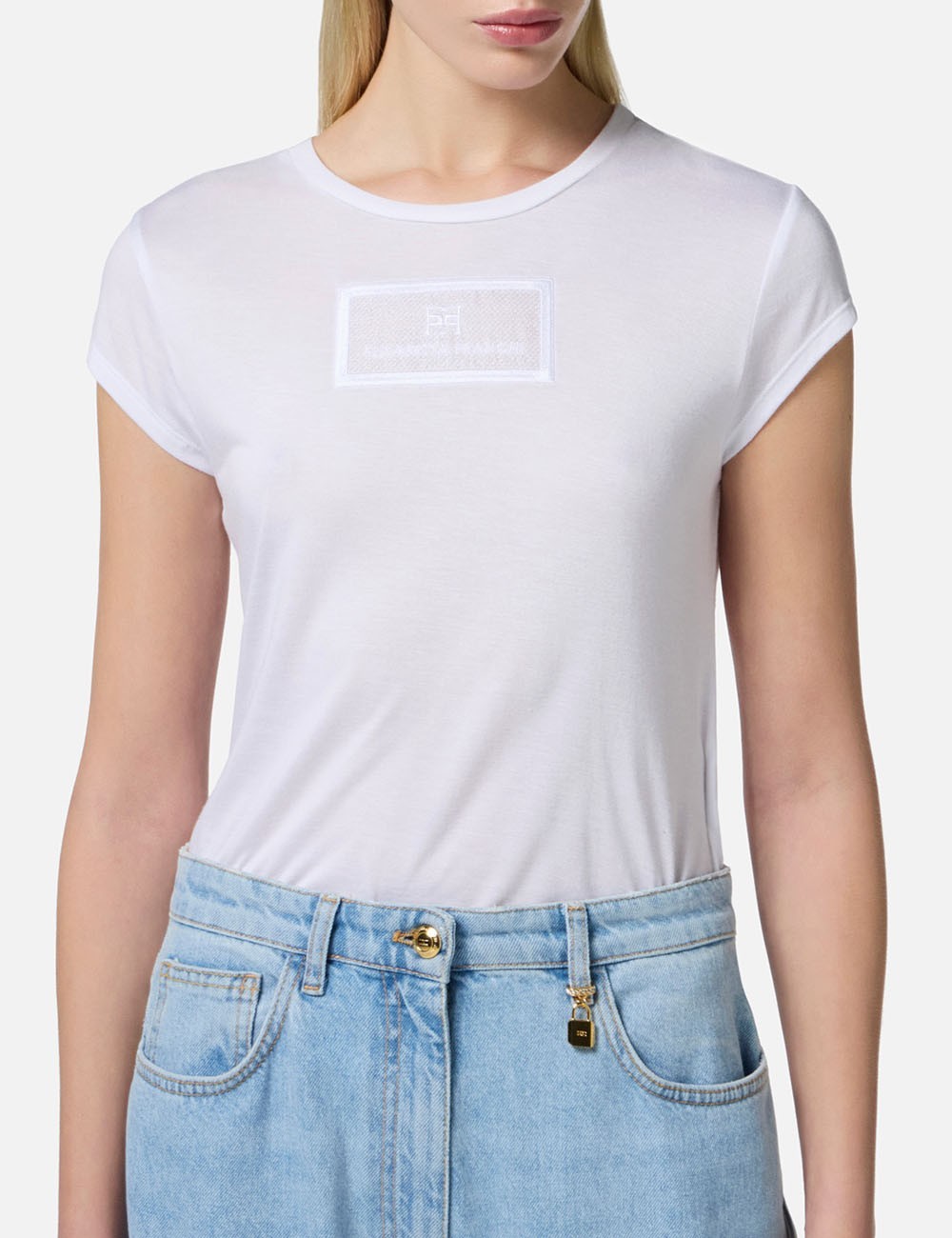 T-shirt in jersey con ricamo gesso