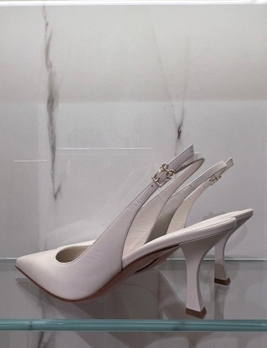 Chanel Katerina a punta con tacco velo