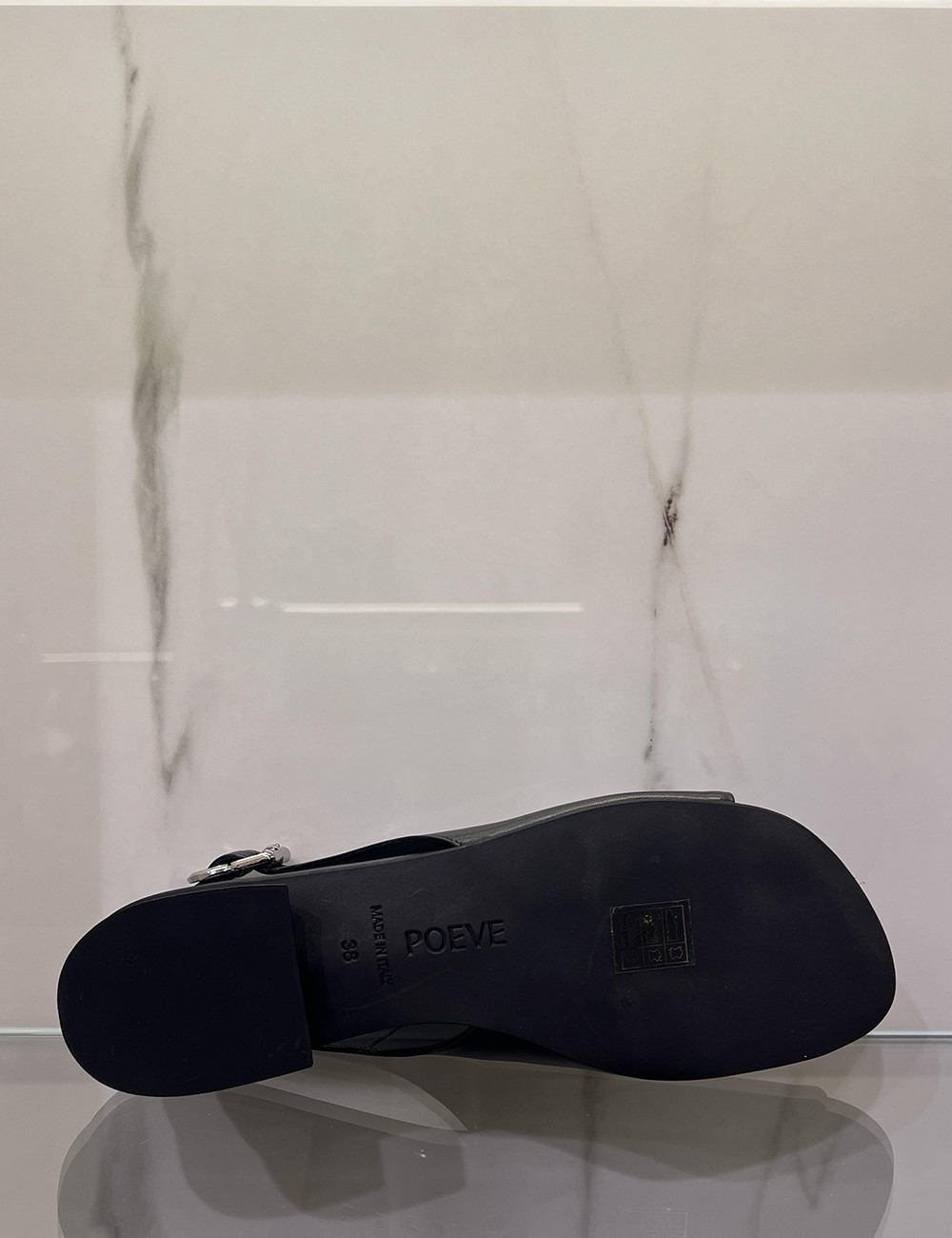 Sandali Christin in nappa neri