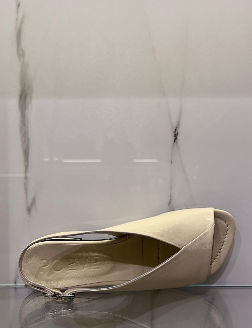 Sandali Christin in nappa beige