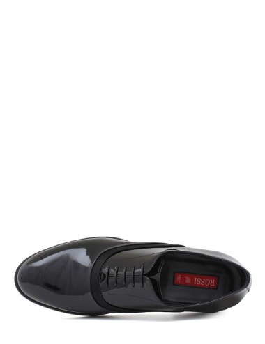 Scarpa con lacci in pelle nera lucida