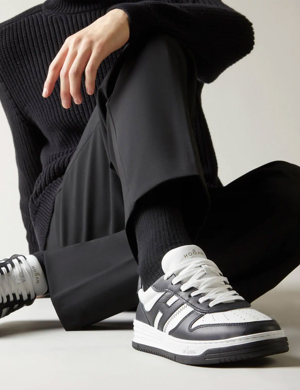 Sneakers H630 Bianco Nero