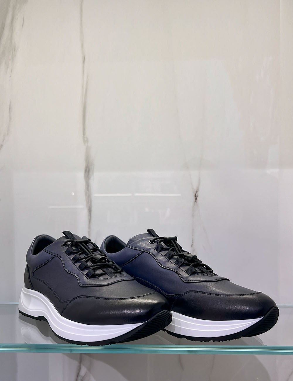 Sneakers in pelle blu