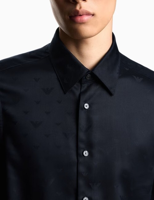 Camicia in lyocell jacquard con aquile all over blu