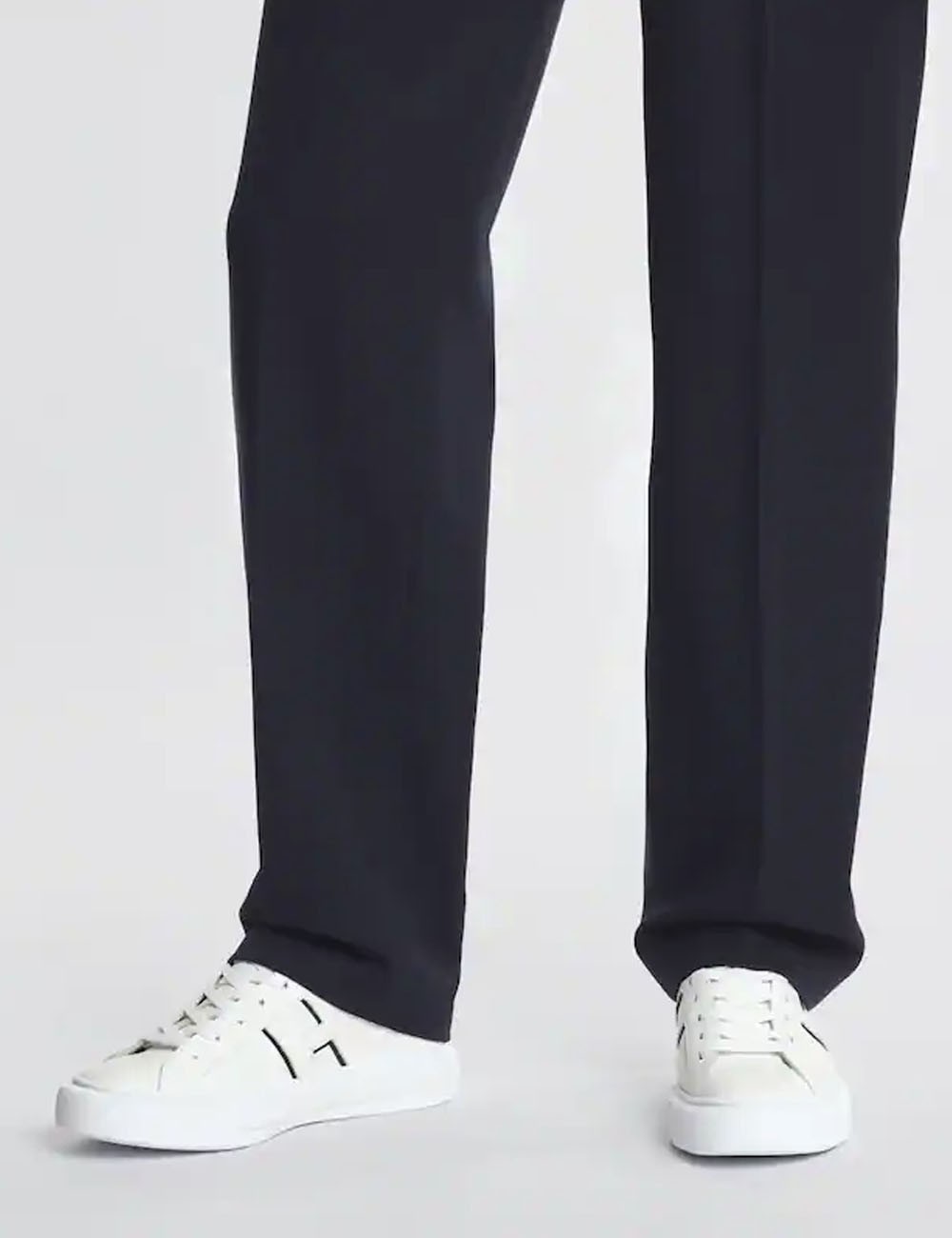 Sneakers in pelle H691 Bianco Nero
