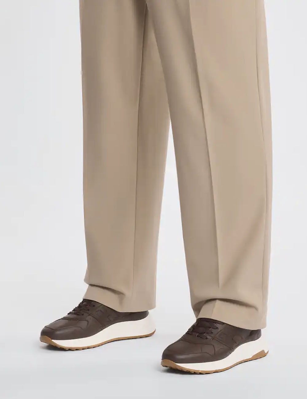 Sneakers in leather Hyperlight Brown