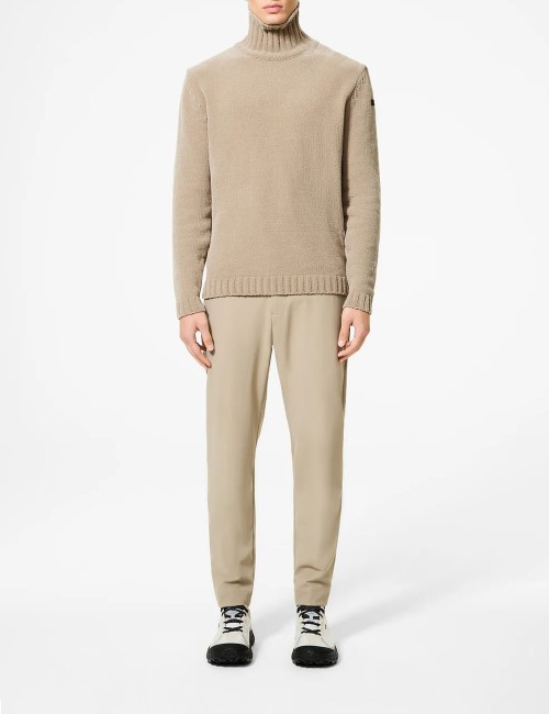 cinematt turtleneck knit