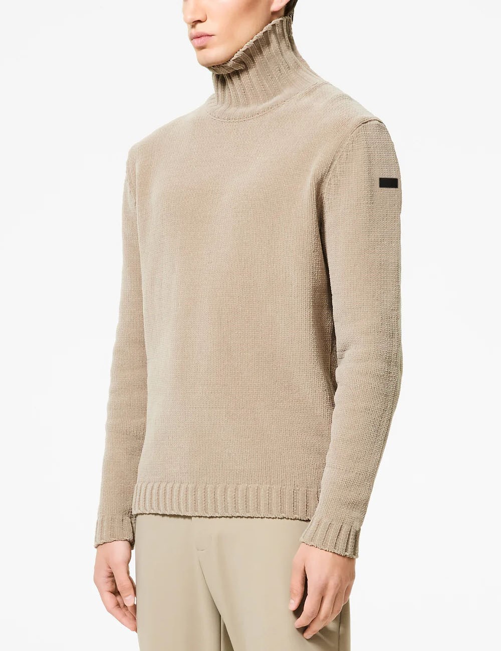 cinematt turtleneck knit