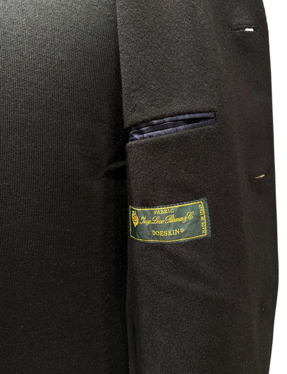 Capotto in cashmere nero