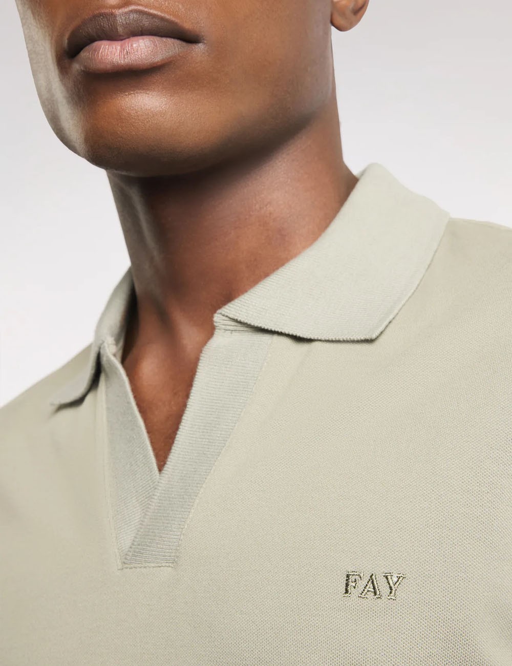 Polo Slim Fit in Piquet Stretch-Verde