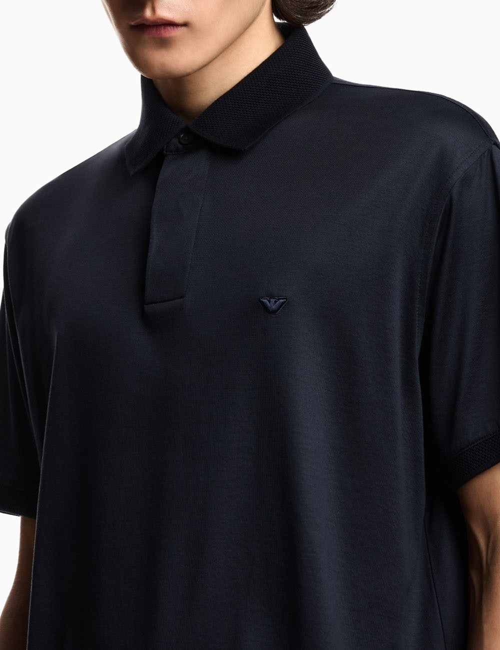 Rounded micro eagle polo shirt in a Lyocell blend jersey navy blue