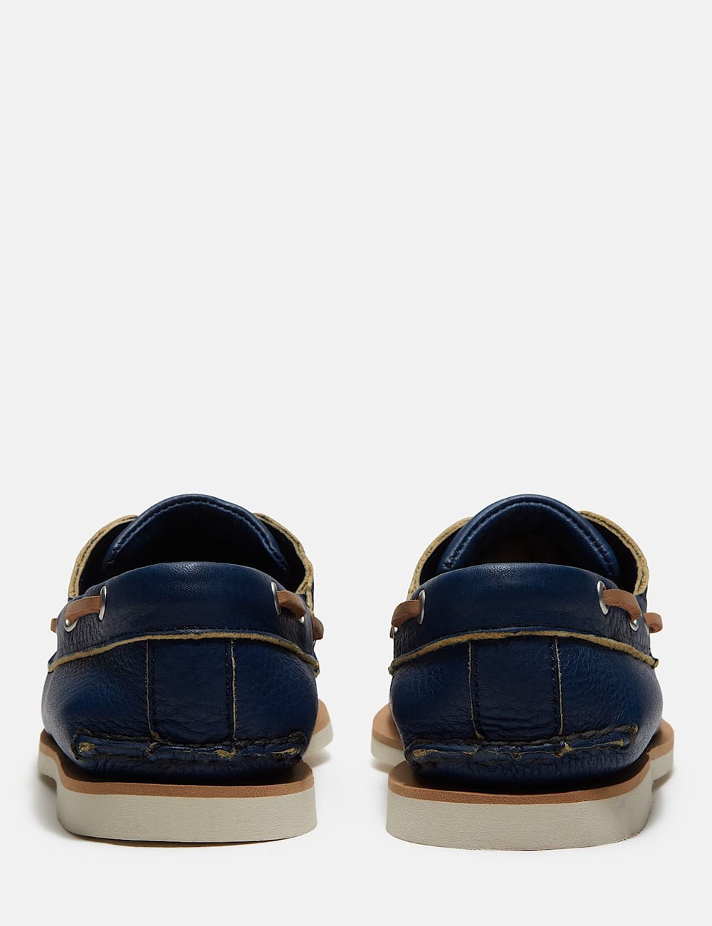 Lake House Classic 2-Eye Boat Shoe for Men in Dark blue