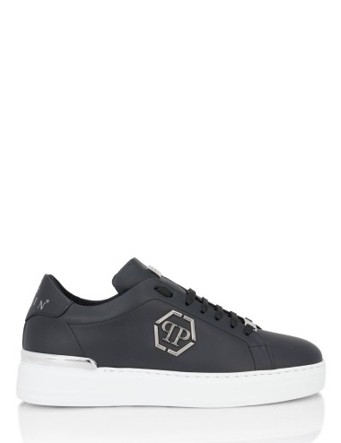 Leather Lo-Top Sneaker Hexagon black
