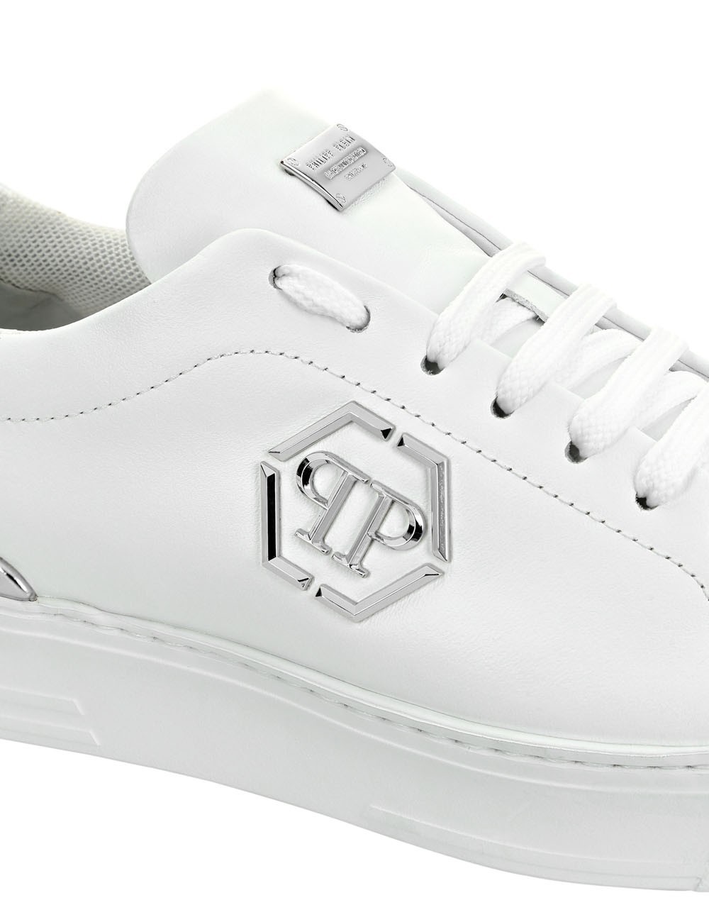 Leather Lo-Top Sneaker Hexagon white